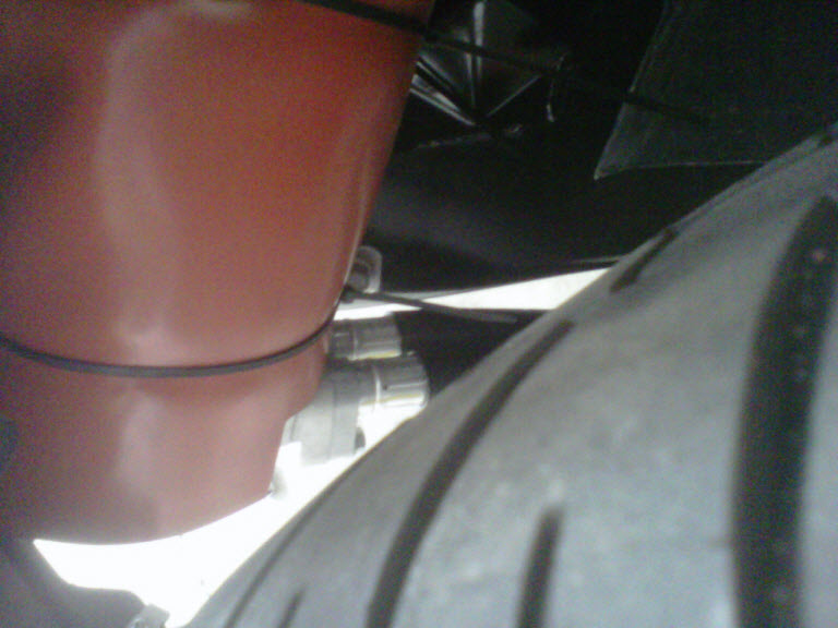 Click here for images of the Unbalanced Engineering Oil Reservoir Cover